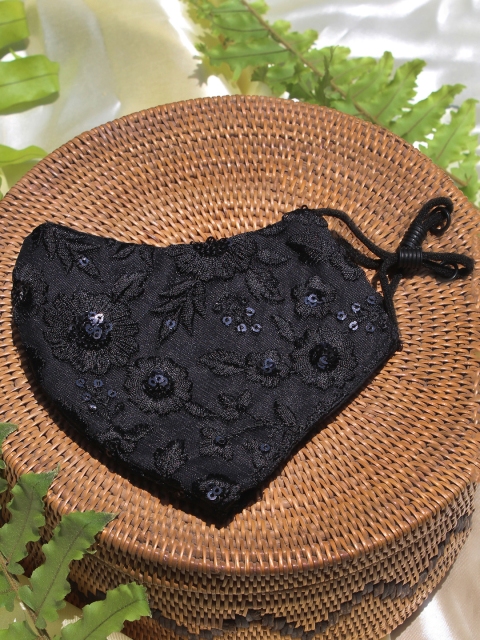 

Ayesha Black Embroidered Sequin Sitra Certified Filter Reusable Mask