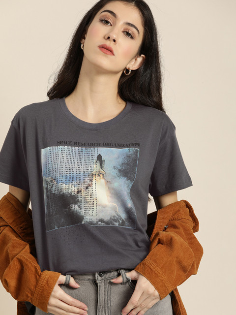 

DILLINGER Women Charcoal Grey Fit Printed Round Neck Boxy Regular Pure Cotton T-shirt