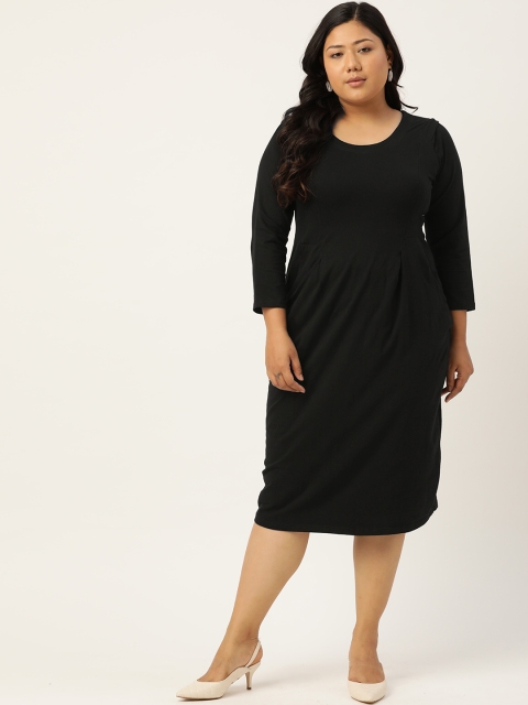 

Revolution Women Black Solid Sheath Dress