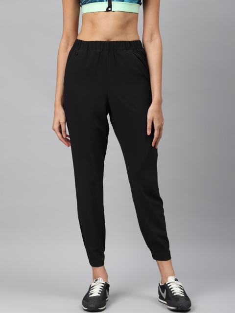 

Marks & Spencer Women Black Solid Tapered Fit Cropped Joggers