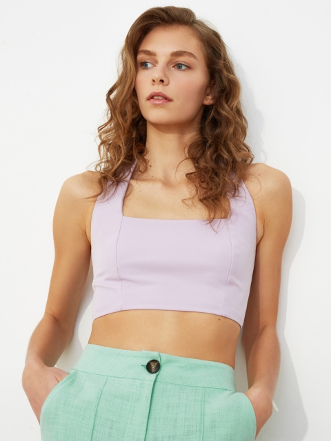 

Trendyol Lavender Halter Neck Fitted Crop Top