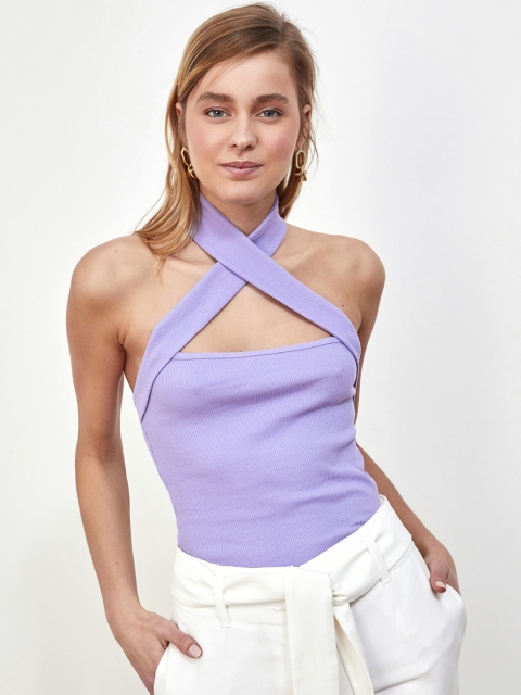 

Trendyol Lavender Ribbed Halter Neck Fitted Top
