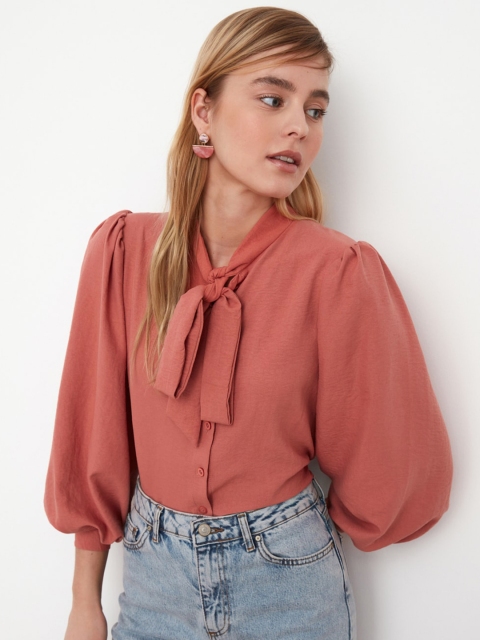

TRENDYOL COLLECTION Coral Orange Solid Tie-Up Neck Puff Sleeves Regular Top