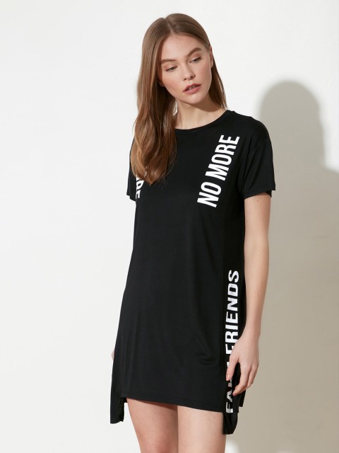 

Trendyol Black T-shirt Dress