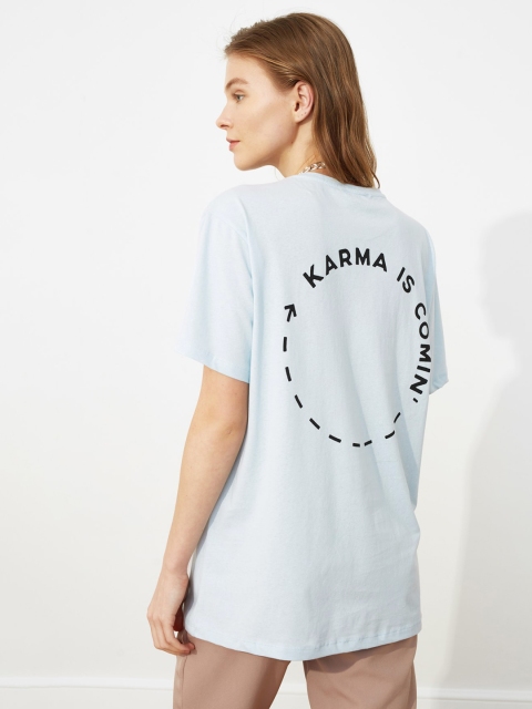

TRENDYOL COLLECTION Women Blue Typography Printed Drop-Shoulder Sleeves T-shirt