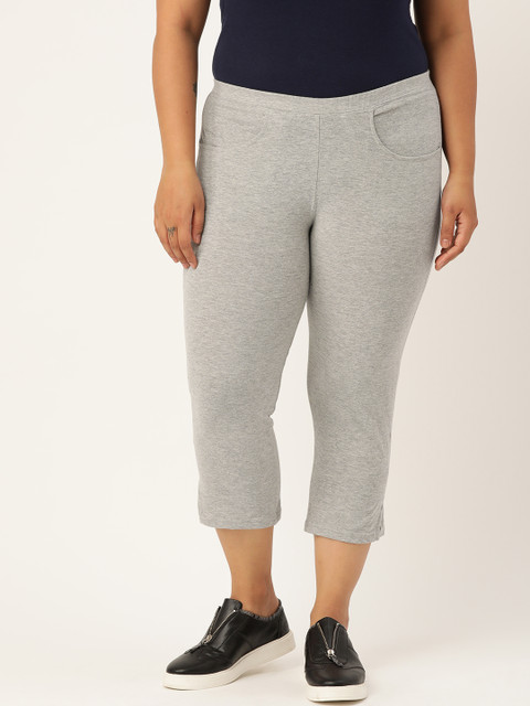 

Revolution Women Grey Melange Pure Cotton Solid High Rise Regular Fit Capris