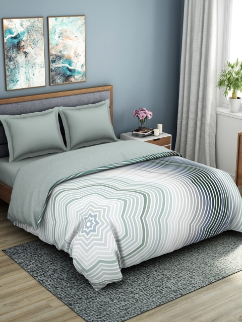 

SPACES Organic Cotton Sea Green & White Geometric AC Room 150 GSM Double Bed Quilt