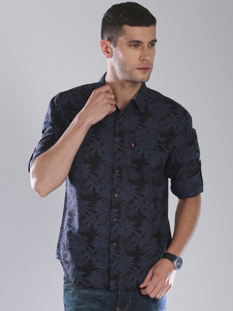 

Levi's Black Printed Linen Slim Fit Casual Shirt