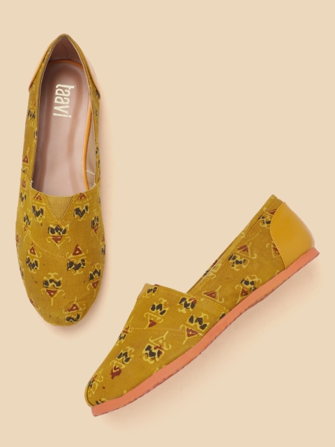 

Taavi Women Mustard Yellow & Maroon Ethnic Motif Print Handcrafted Espadrilles