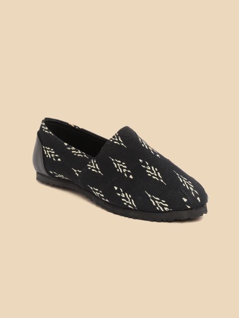 

Taavi Women Black & Off-White Ethnic Motif Print Handcrafted Slip-Ons
