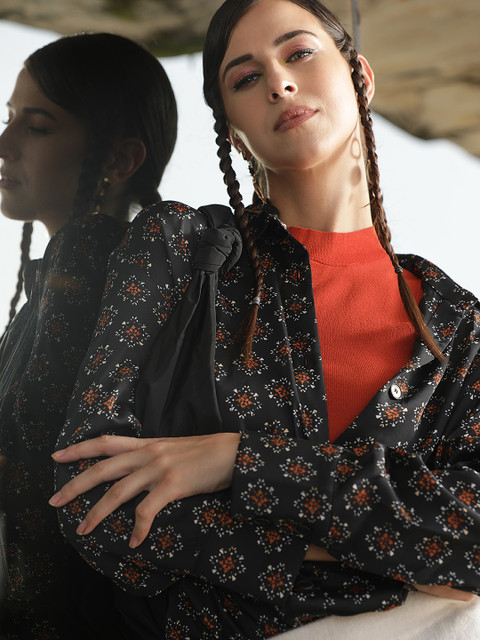

MANGO Women Black & Off-White Sustainable Regular Fit Ethnic Motif Print Casual Shirt, Navy blue
