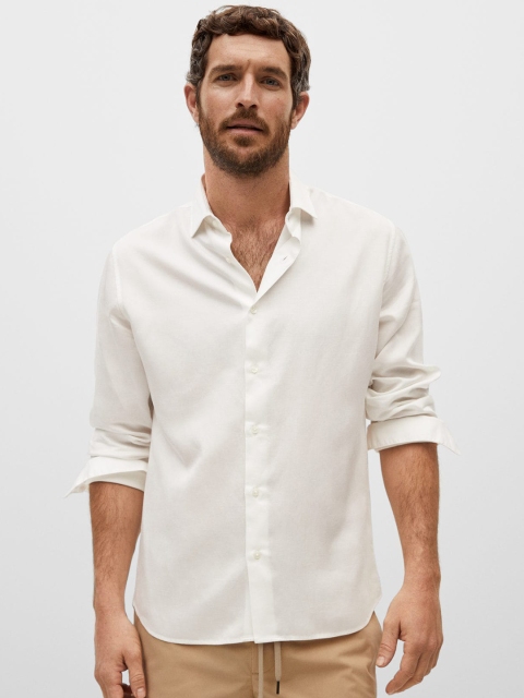 

MANGO MAN White Slim Fit Solid Casual Shirt