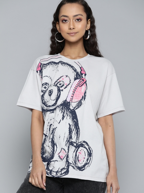 

VividArtsy Women Off-White & Navy Blue Off-White Teddy Print Oversized Round Neck T-shirt