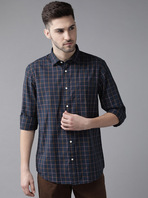 

Blackberrys Men Navy Blue Solid India Slim Fit Windowpane Checked Pocket Casual Shirt