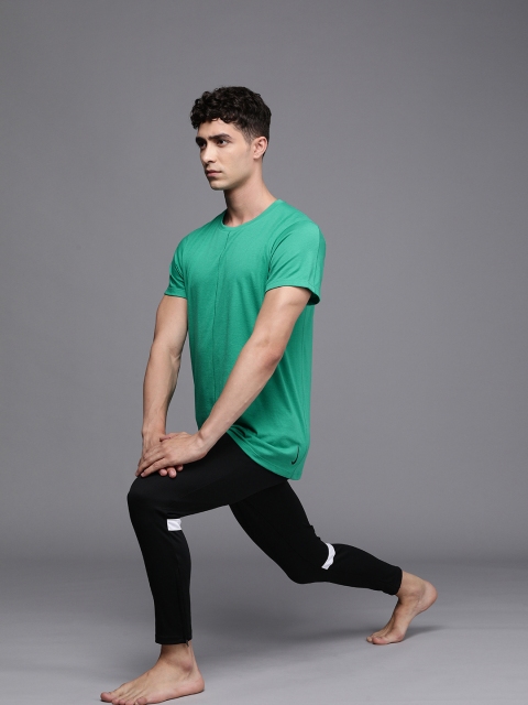 

Nike Men Green Solid NK DF TOP SS CORE YOGA Round Neck T-shirt