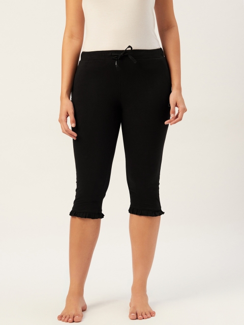 

Sweet Dreams Women Black Solid Regular Fit Lounge Capris