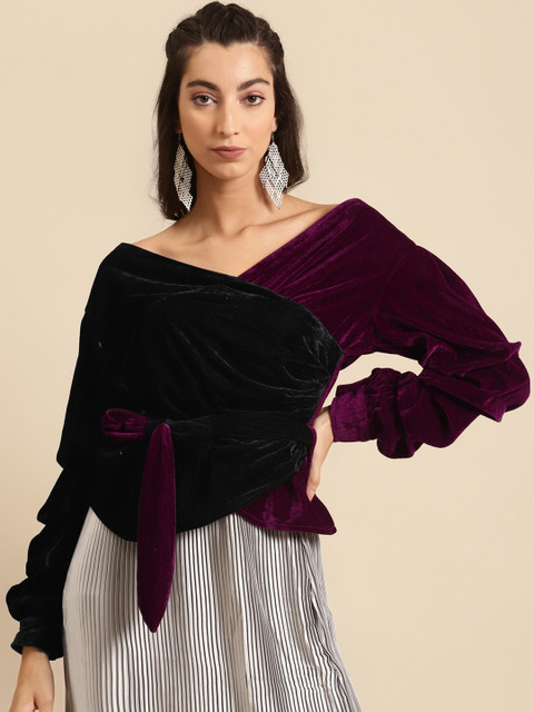 

DODO & MOA Black & Burgundy Colourblocked Velvet Wrap Top