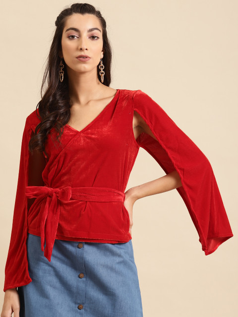 

DODO & MOA Women Red Solid Slit Sleeves Velvet Wrap Top