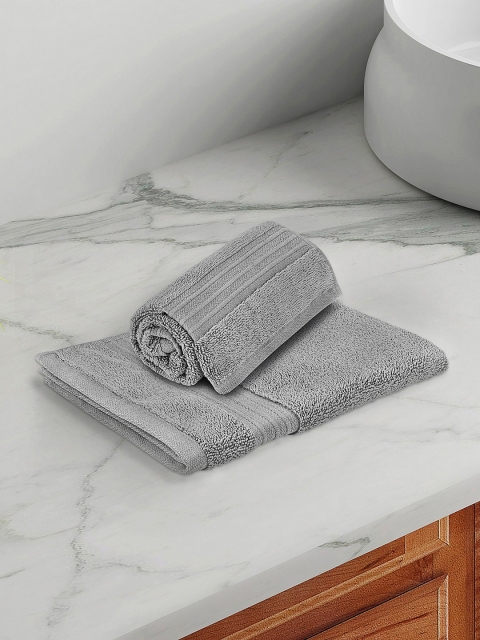 

Living scapes by Pantaloons Grey Solid 550 GSM Hand Towel