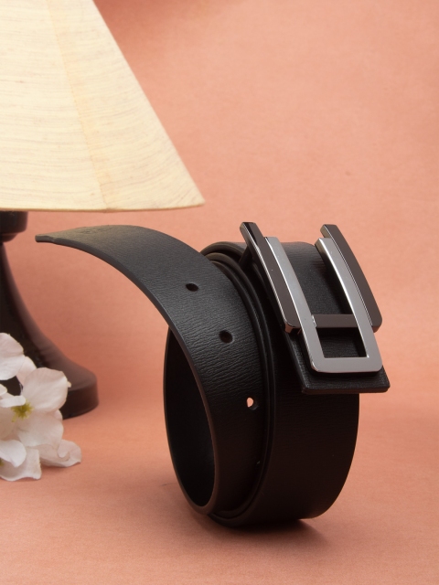 

Carlton London Men Black & Silver-Toned Textured Belt