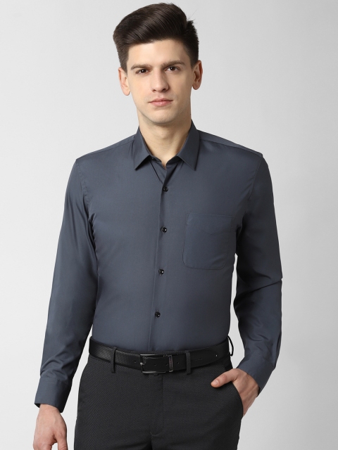 

Peter England Men Charcoal Grey Slim Fit Cotton Formal Shirt