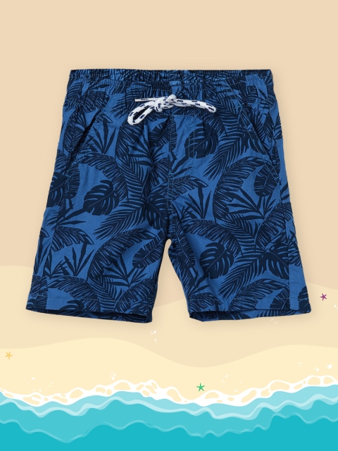 

max Boys Blue Printed Regular Fit Regular Shorts