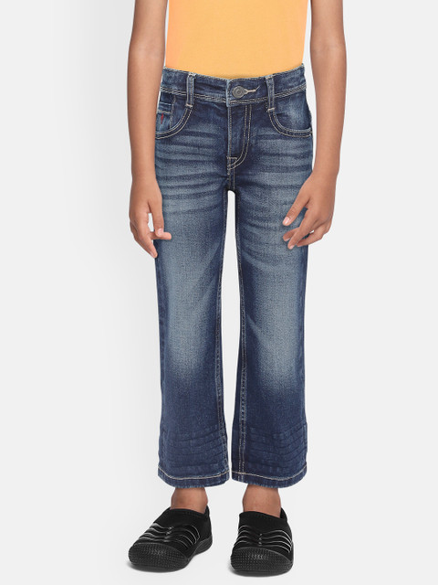 

Indian Terrain Boys Blue Washed Regular Fit Denim Shorts