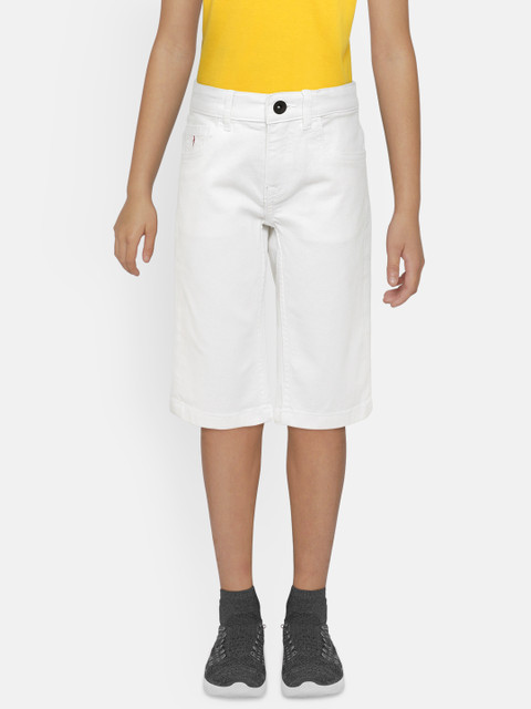 

Indian Terrain Boys White Solid Regular Fit Regular Shorts