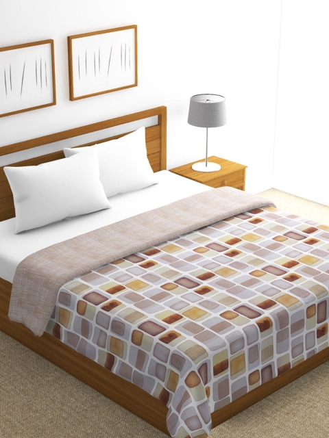 

BIANCA Taupe & Brown Geometric AC Room 300 GSM Double Bed Dohar