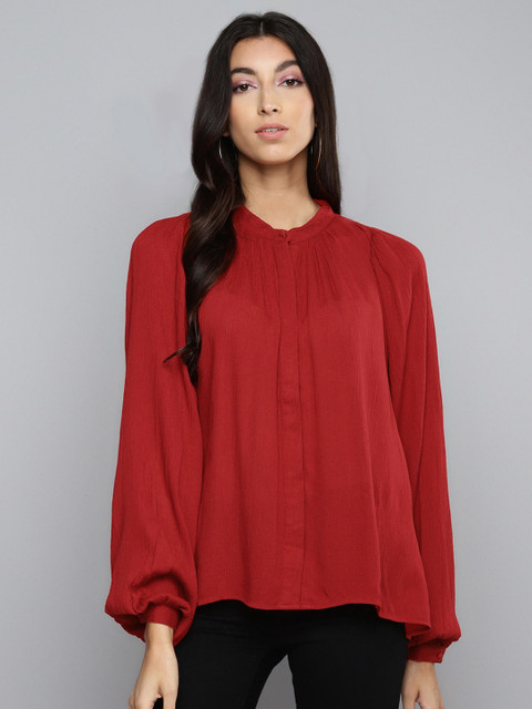 

Femella Women Red Regular Fit Solid Casual Shirt