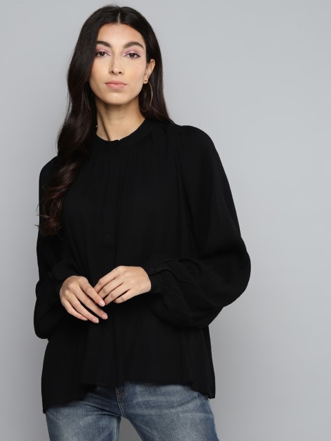 

Femella Women Black Regular Fit Solid Casual Shirt