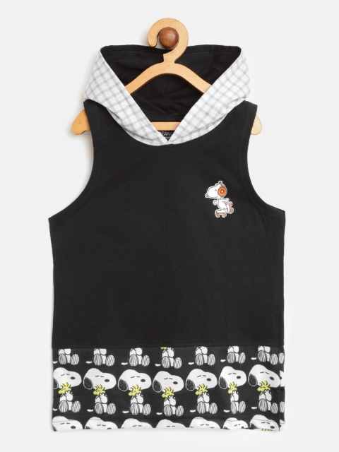 

Eteenz Boys Black & White Snoopy Print Hooded Pure Cotton T-shirt