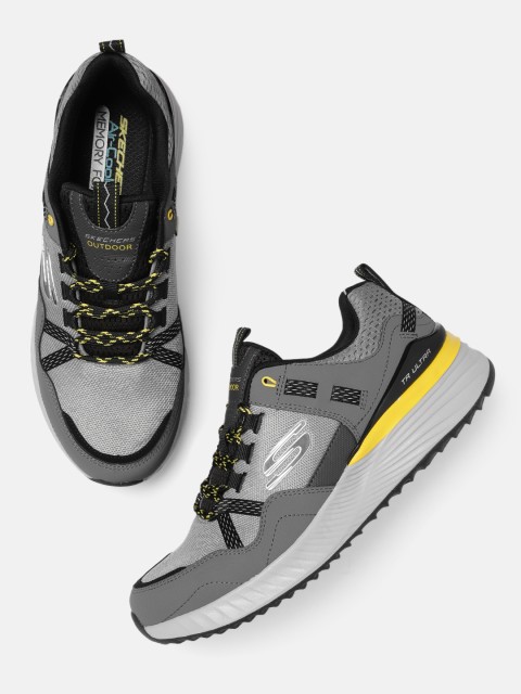 

Skechers Men Grey & Black TR Ultra Leather Sneakers