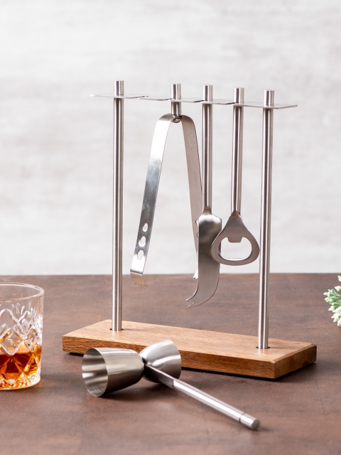 

nestroots Silver-Toned & Brown Bar Tool Set