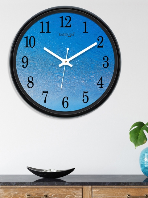 

RANDOM Blue Round Printed 30 cm Analogue Wall Clock