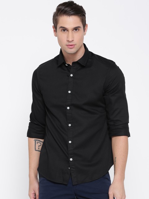 

Ed Hardy Men Black Solid Casual Shirt