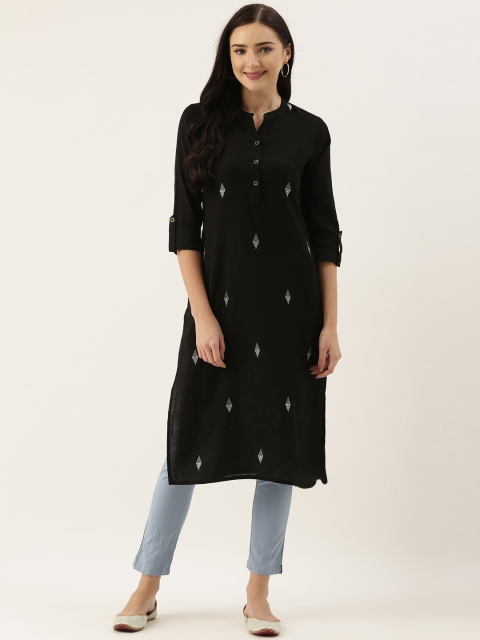 

AMUKTI Women Black & White Geometric Printed Kurta