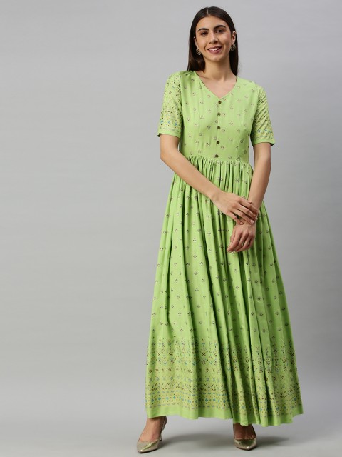 

Swishchick Women Green Printed Fit and Flare Dress