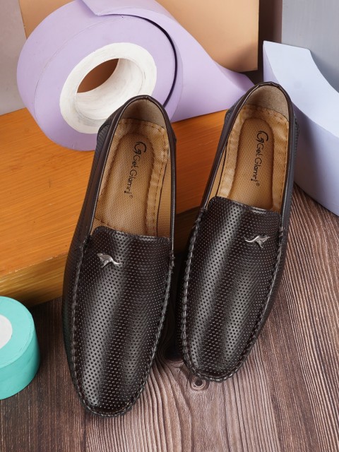 

Get Glamr Men Brown Textured Loafers Casual Shoes