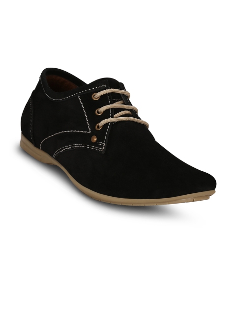 

Get Glamr Men Black Solid Derbys