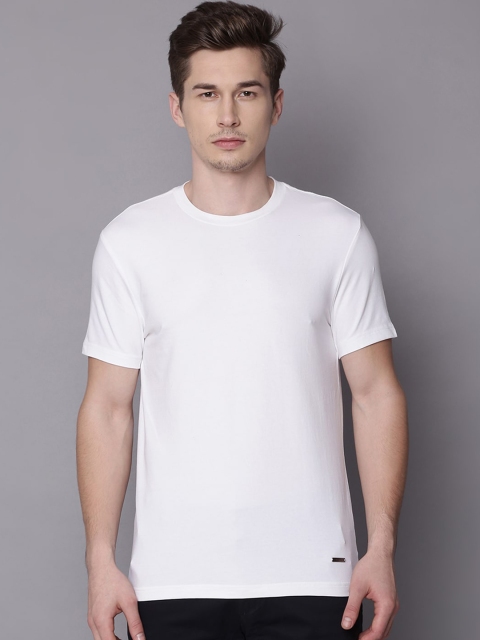 

Bruun & Stengade Men White Solid Round Neck T-shirt