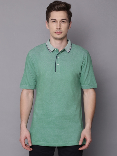 

Bruun & Stengade Men Green Solid Polo Collar T-shirt