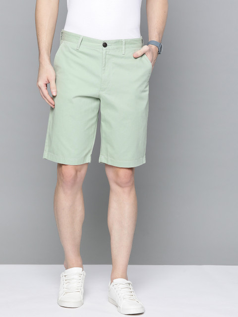 

Indian Terrain Men Green Pure Cotton Solid Chino Shorts