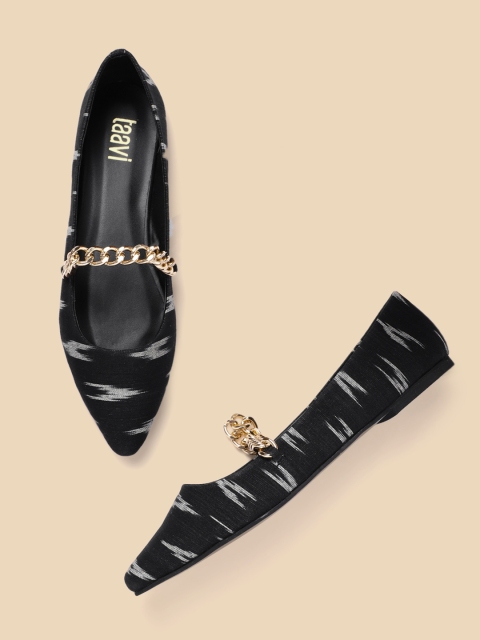 

Taavi Women Black & Off-White Ikat Patterned Handcrafted Ballerinas