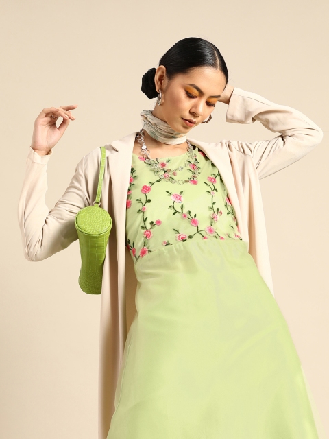 

Tikhi Imli Women Green Floral Yoke Design Thread Work Kurta