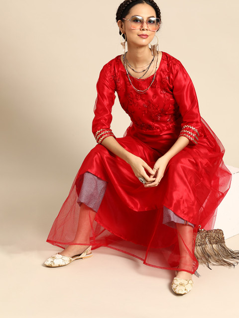 

Tikhi Imli Women Red Floral Yoke Design Thread Work Kurta