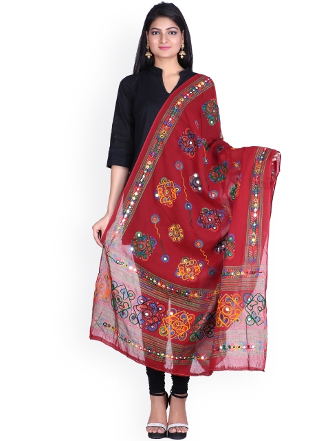

SOUNDARYA Maroon Kantha Embroidered Dupatta