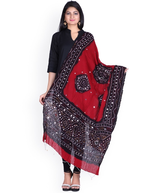 

SOUNDARYA Red & Black Bandhani Print Dupatta