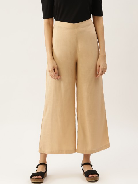

Ritu Kumar Women Beige Solid Knitted Cropped Palazzos