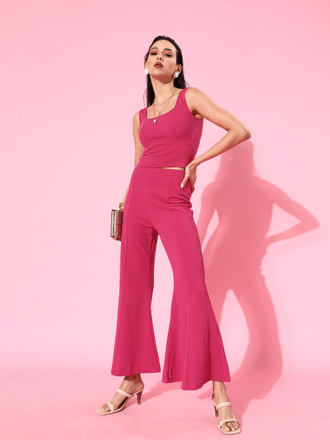 

Veni Vidi Vici Women Stunning Magenta Solid Jumpsuit